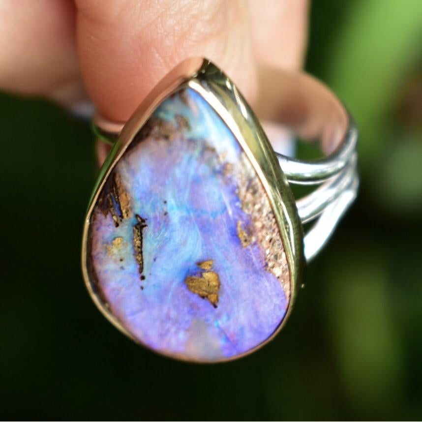 Amazing Purple and green Australian Opal Ting with Gold bezel - Angel Alchemy Jewelry